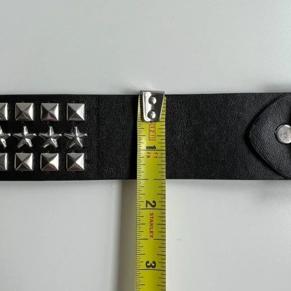 Y2K 2000s star pyramid studded black and silver grunge emo belt - Picture 8 of 8